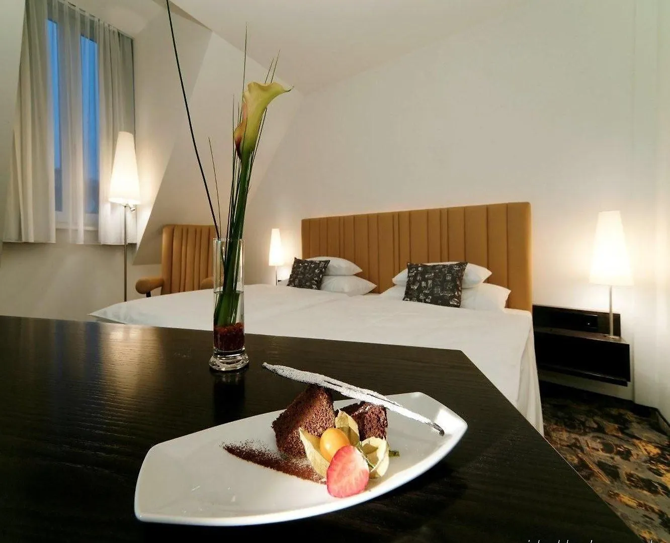 ARCOTEL Camino - im Zentrum Stuttgart 4*,