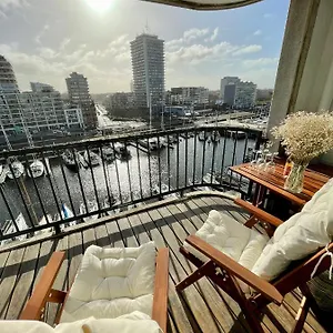 Appartement Maison Beaufort - Uniek Zicht Op De Jachthaven Ostende