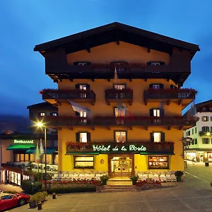 **** Hotel De La Poste Italia